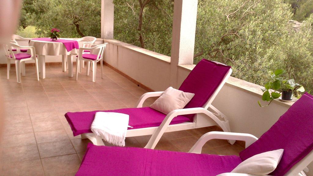 Holiday Home Oliveta เบรลา ห้อง รูปภาพ